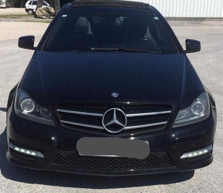 Usado 2014 Mercedes C180 Coupé | € 16.800 - Imagem 1/4