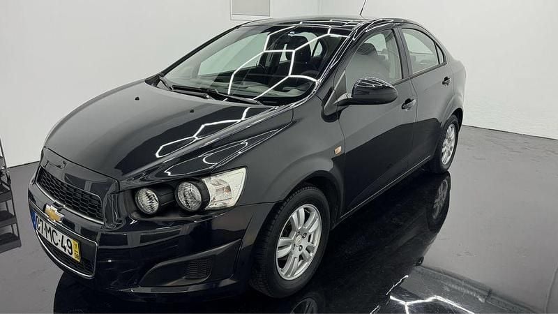 Usado 2011 Chevrolet Aveo Sedan | € 4.750 - Imagem 1/4