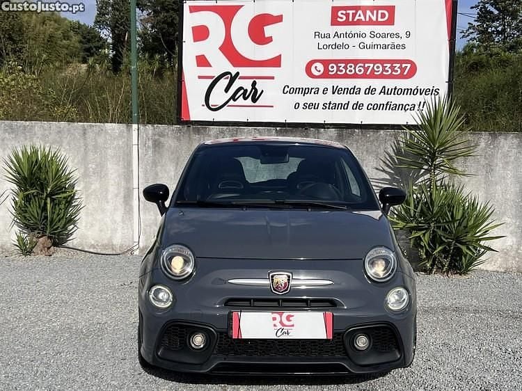 Cinza Usado 2019 Fiat 500 Abarth Coupé | € 17.500 (Preço justo) - Imagem 1/1