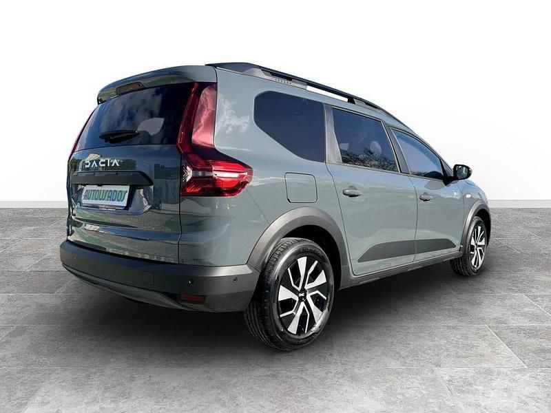 Novo Dacia Jogger 100 HP (73 kW) 2025 Cinzento Monovolume