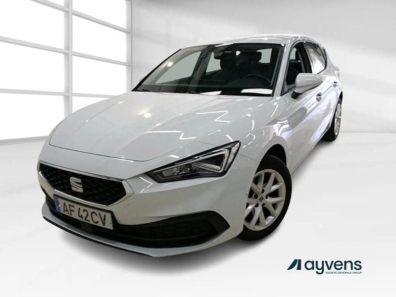 Branco Usado 2021 Seat Leon Style | € 17.600 (Preço justo) - Imagem 1/4