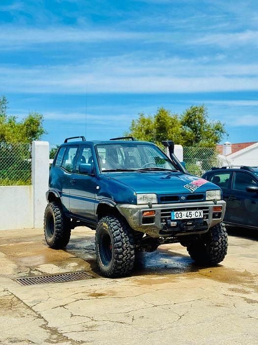 Usado 1993 Nissan Terrano SUV | € 14.900 - Imagem 1/4