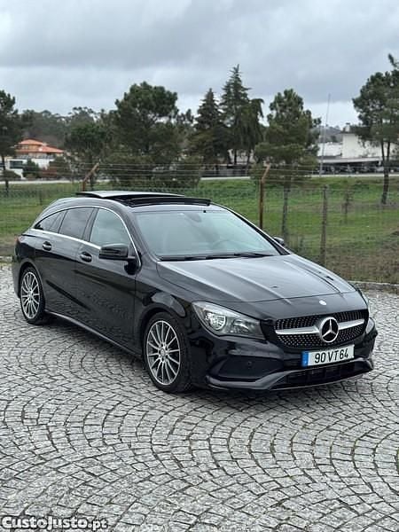 Usado Mercedes CLA220 AMG line 177 HP (130 kW) 2018 Preto Sedan