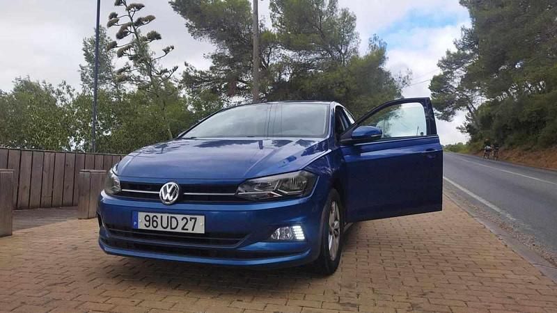 Azul Usado 2018 VW Polo Citadino | € 14.500 (Caro) - Imagem 1/4