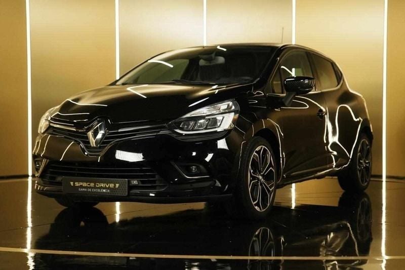 Preto Usado 2018 Renault Clio IV LIMITED Citadino | € 15.900 (Caro) - Imagem 1/4