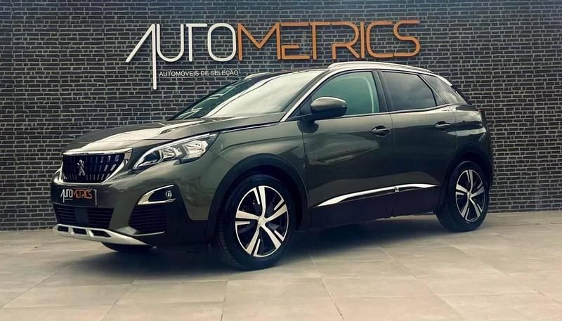 Cinzento Usado 2019 Peugeot 3008 Allure SUV | € 18.500 (Bom preço) - Imagem 1/4