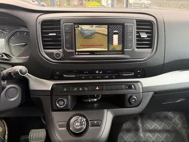 Usado Opel Zafira 177 HP (130 kW) 2021 Branco Monovolume