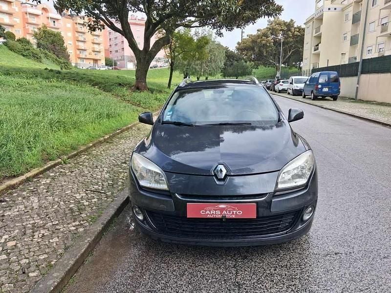 Usado Renault Mégane III Dynamique 110 HP (80 kW) 2013 Cinza