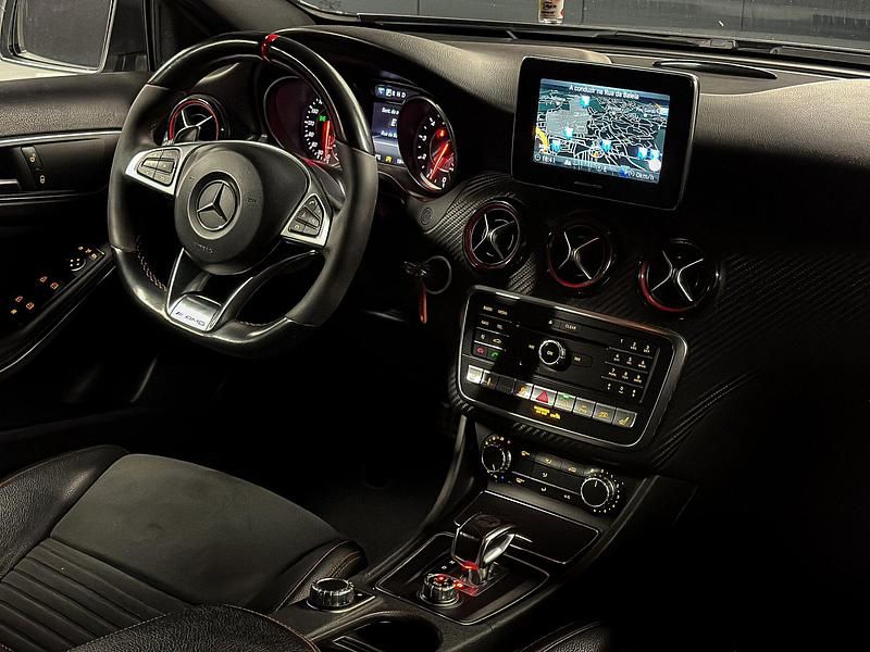 Usado Mercedes A45 AMG AMG 381 HP (280 kW) 2016 Cinza