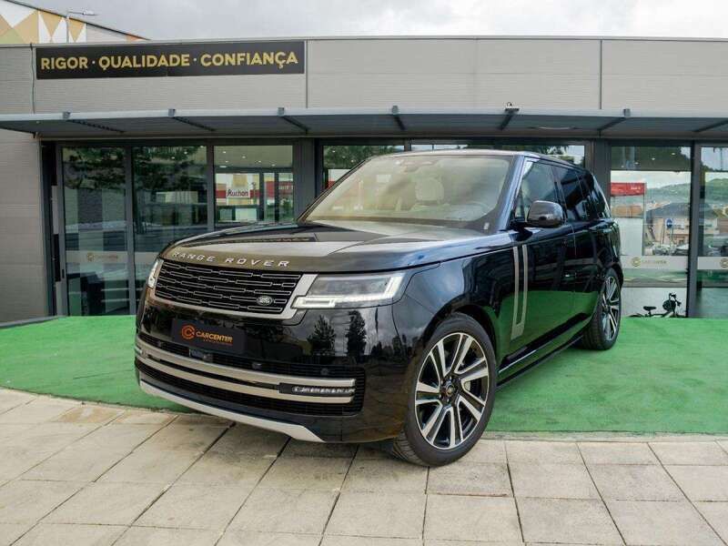 Preto Usado 2022 Land Rover Range Rover SUV | € 124.750 - Imagem 1/4