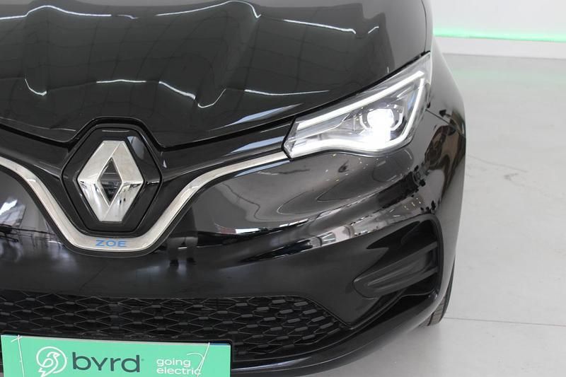 Usado Renault Zoe Life 79 kW (108 HP) 2022 Preto Citadino