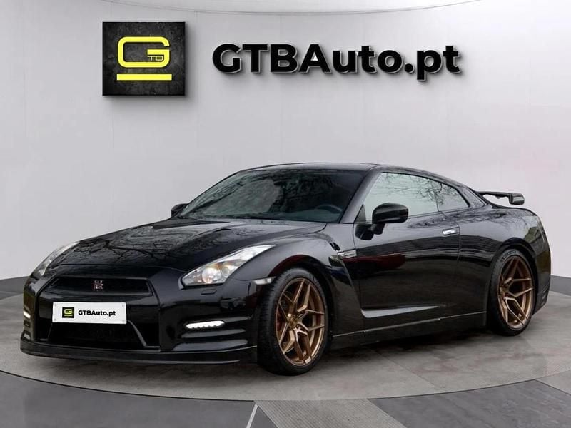 Usado Nissan GT-R GT 549 HP (403 kW) 2014 Preto Coupé