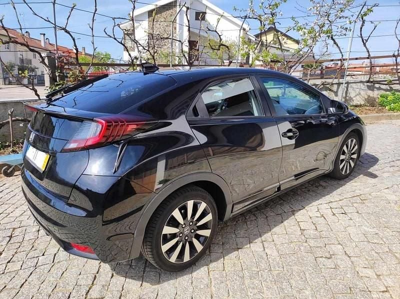 Preto Usado 2017 Honda Civic | € 16.600 (Super Preço) - Imagem 1/4