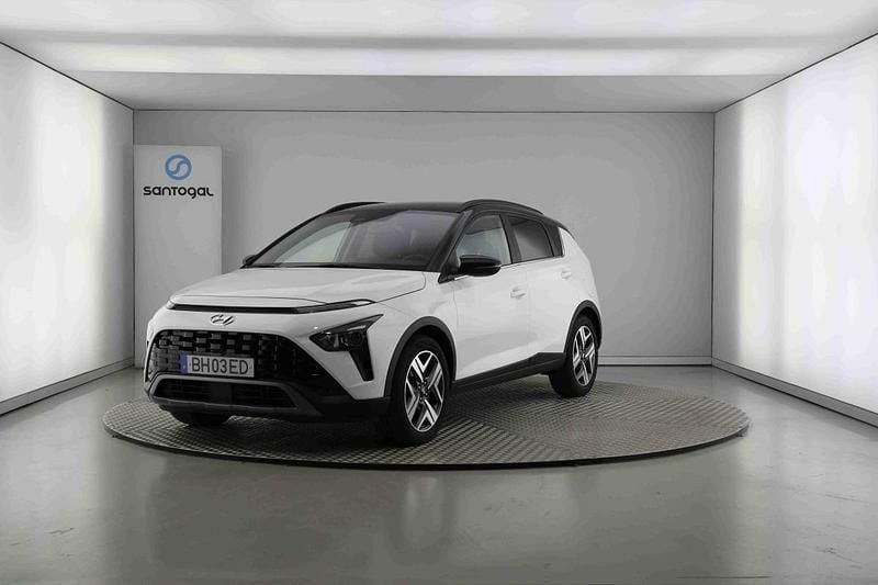 Branco Usado 2024 Hyundai Bayon Premium SUV | € 21.900 (Preço elevado) - Imagem 1/4