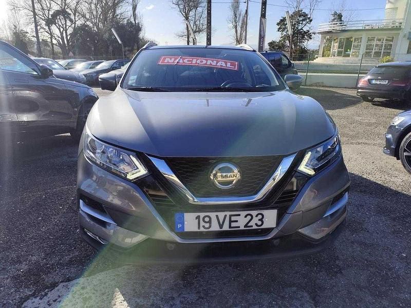 Usado Nissan Qashqai 115 HP (84 kW) 2018 Antracite SUV