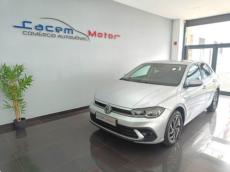 Cinza Usado 2024 VW Polo | € 17.990 (Preço justo) - Imagem 1/4