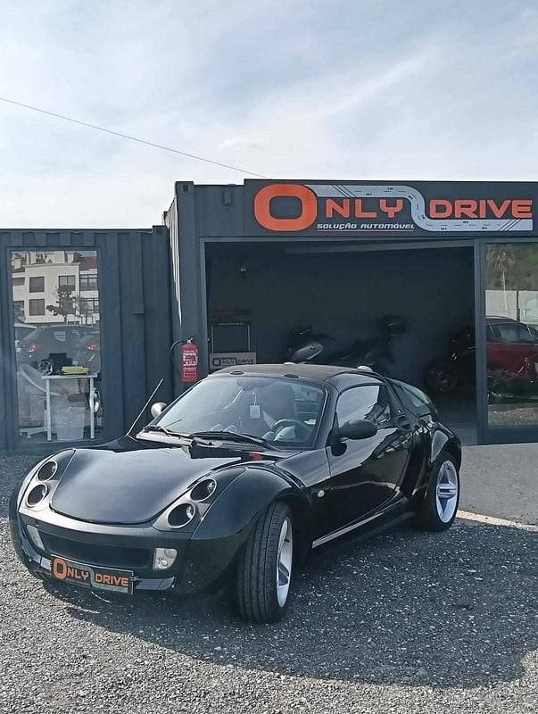 Usado Smart Roadster 82 HP (60 kW) 2004 Preto Cabrios