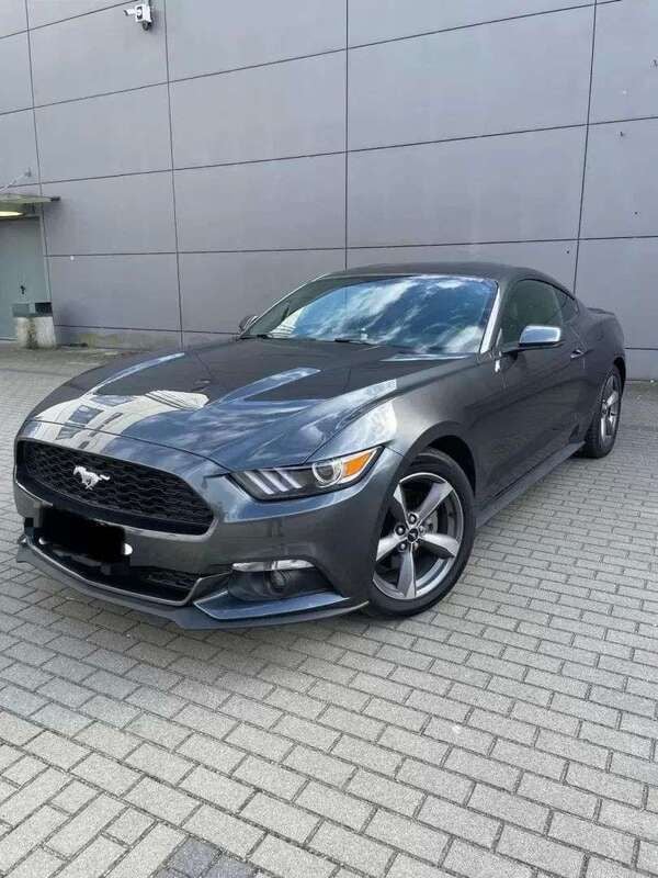 Cinzento Usado 2015 Ford Mustang Coupé | € 29.990 (Bom preço) - Imagem 1/4