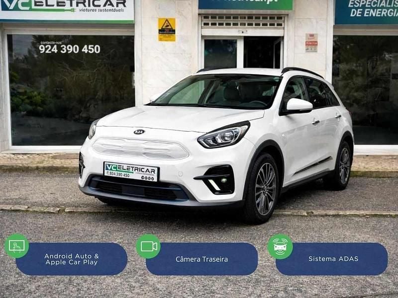 Branco Usado 2021 Kia e-Niro SUV | € 22.600 (Bom preço) - Imagem 1/4