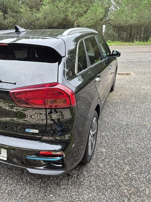 Usado Kia e-Niro 150 kW (204 HP) 2020 SUV