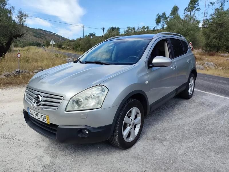 Cinza prata Usado 2008 Nissan Qashqai +2 Tekna SUV | € 7.900 (Preço elevado) - Imagem 1/4