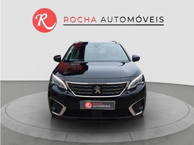 Usado Peugeot 5008 Active 130 HP (95 kW) 2019 Preto SUV