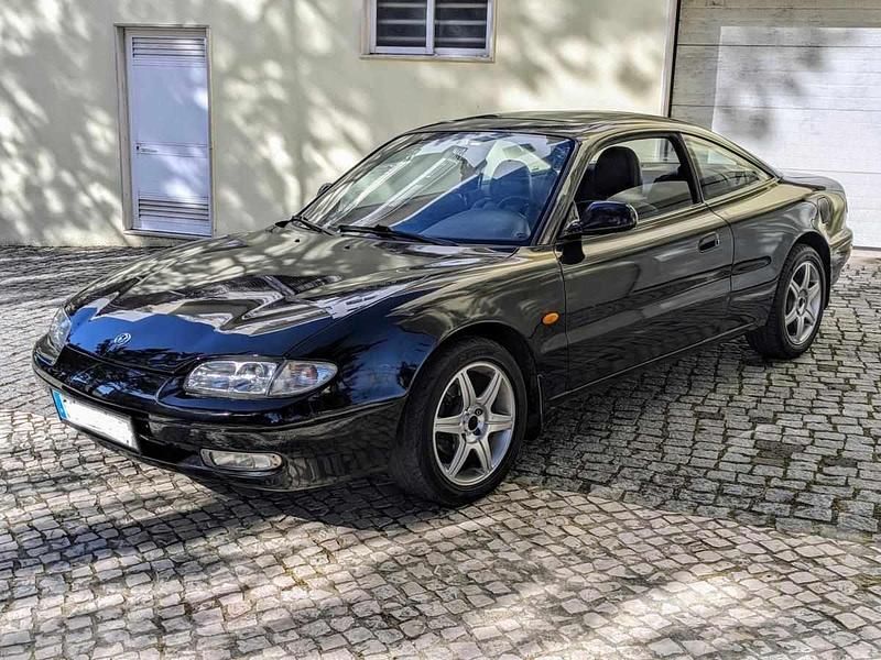 Usado Mazda MX6 120 HP (88 kW) 1995 Preto Coupé