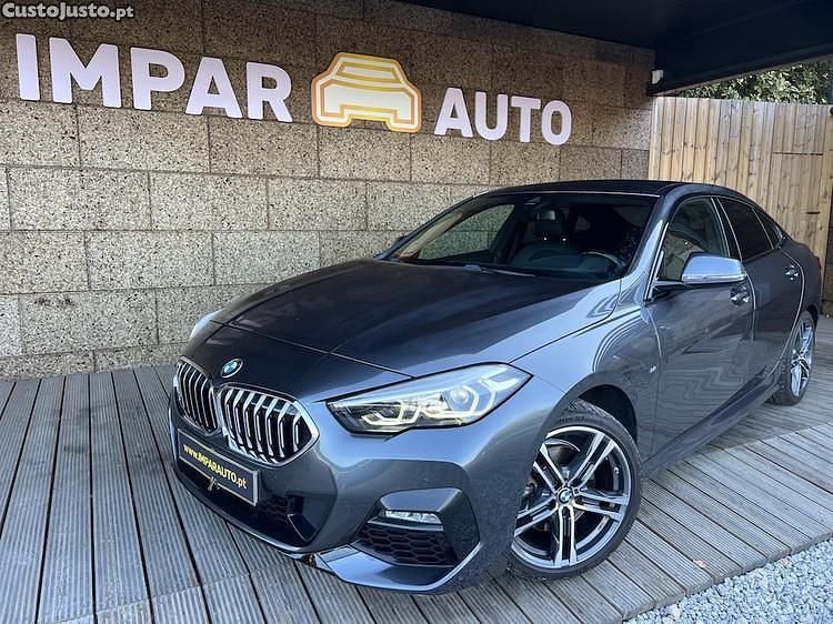 Cinza Usado 2020 BMW 216 Comfort Edition Sedan | € 28.500 (Caro) - Imagem 1/1