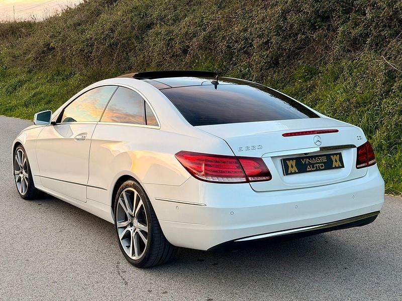 Usado Mercedes E220 170 HP (125 kW) 2014 Branco Coupé