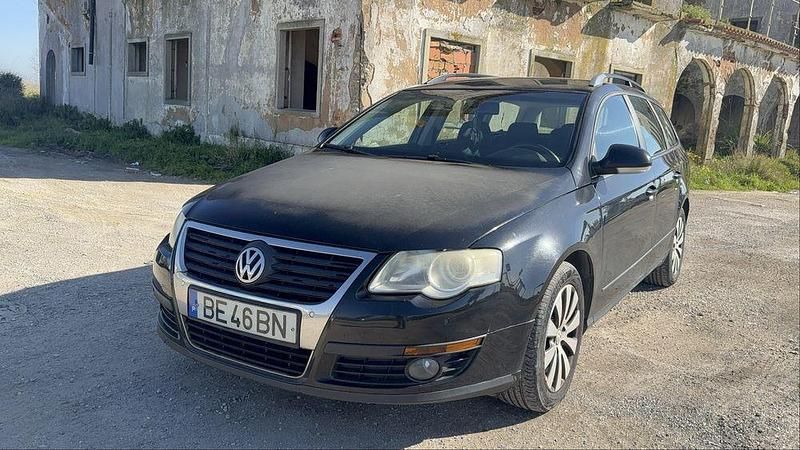 Usado VW Passat 105 HP (77 kW) 2010 Sedan