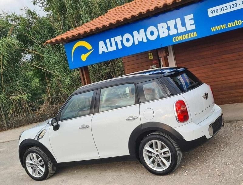Usado Mini Countryman 112 HP (82 kW) 2011 Branco SUV