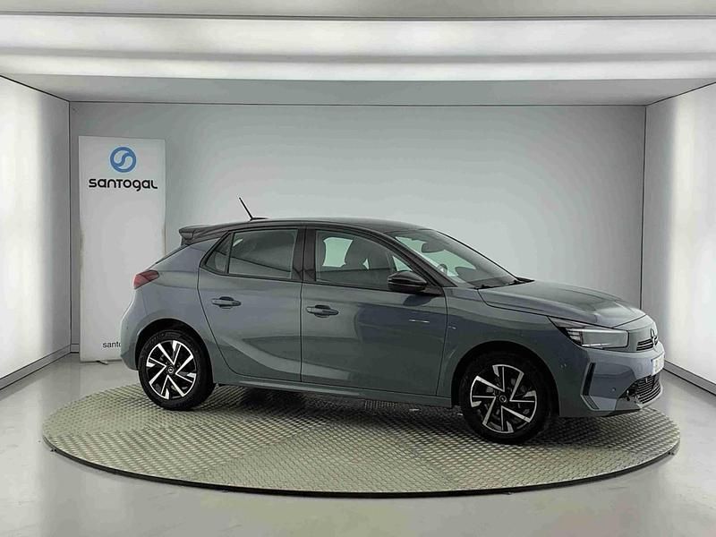 Cinzento Usado 2024 Opel Corsa | € 21.990 (Caro) - Imagem 1/3
