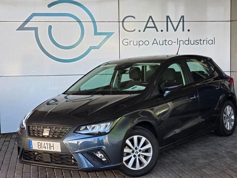 Usado Seat Ibiza 115 HP (84 kW) 2024 Cinzento Citadino