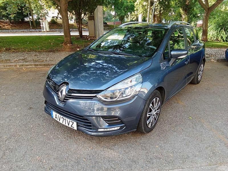 Usado 2018 Renault Clio IV Sedan | € 7.000 (Super Preço) - Imagem 1/4