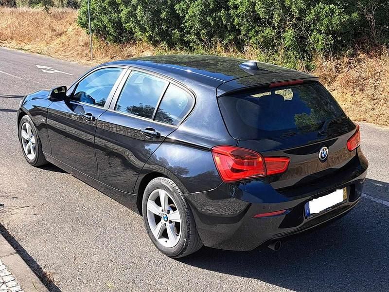 Usado BMW 116 116 HP (85 kW) 2015 Preto Citadino