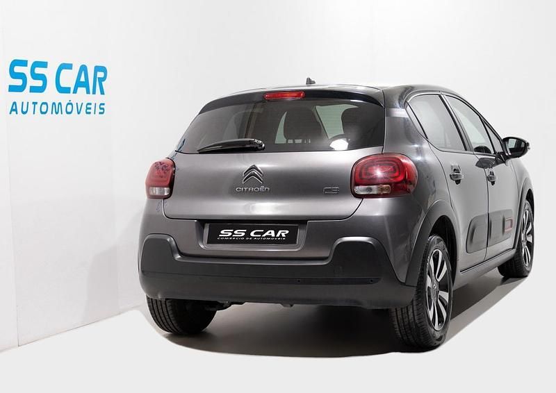 Usado Citroën C3 83 HP (61 kW) 2021 Cinzento Citadino
