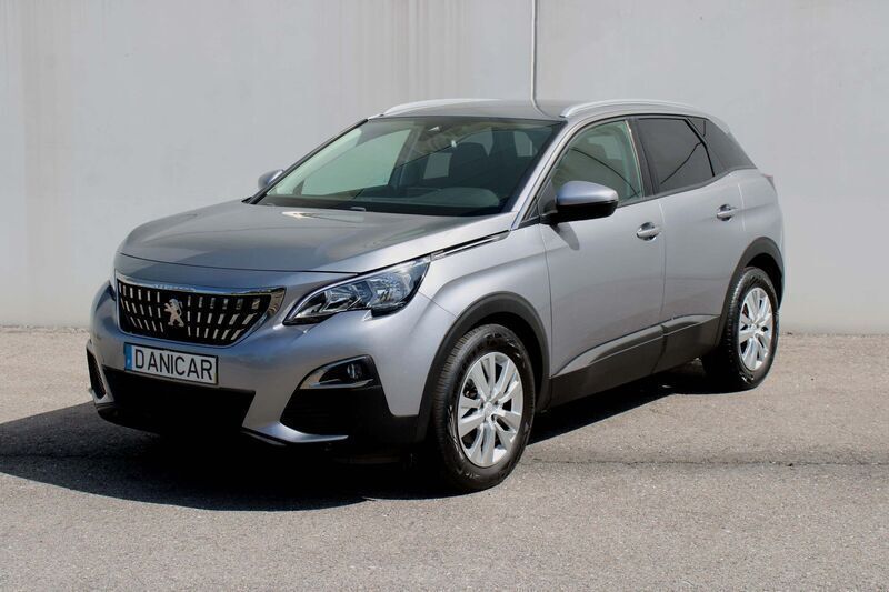 Cinza Usado 2019 Peugeot 3008 Active SUV | € 16.900 (Preço justo) - Imagem 1/4