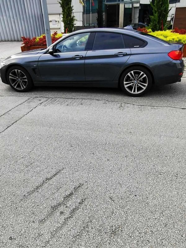 Cinzento Usado 2014 BMW 420 Gran Coupé Coupé | € 24.500 (Caro) - Imagem 1/3