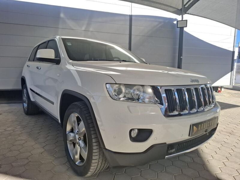 Branco Usado 2011 Jeep Grand Cherokee Limited SUV | € 25.000 - Imagem 1/4