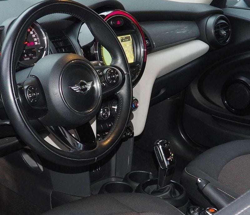 Usado 2017 Mini Cooper D Citadino | € 14.890 (Preço justo) - Imagem 1/4