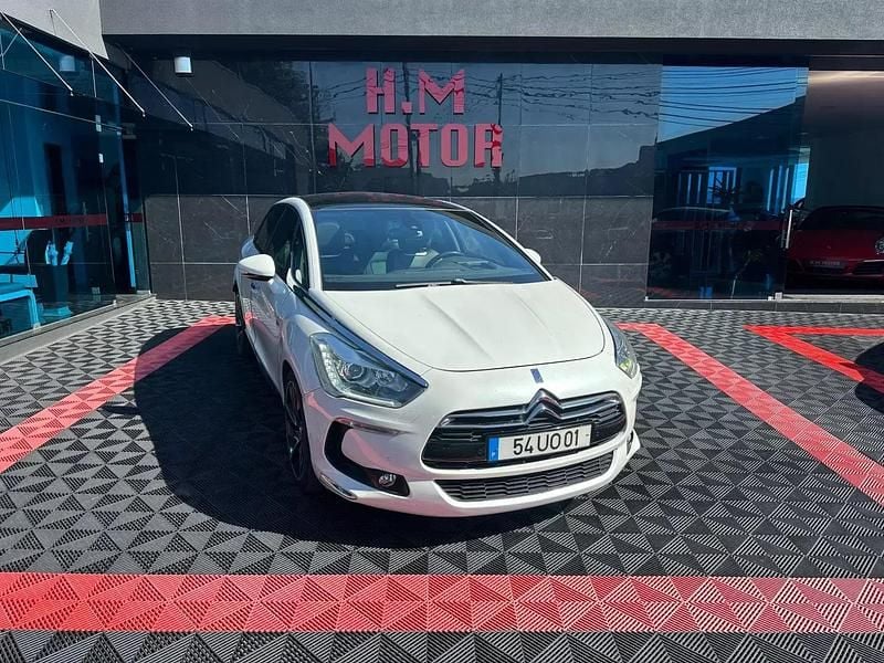 Usado Citroën DS5 Sport Chic 200 HP (147 kW) 2013 Branco Citadino