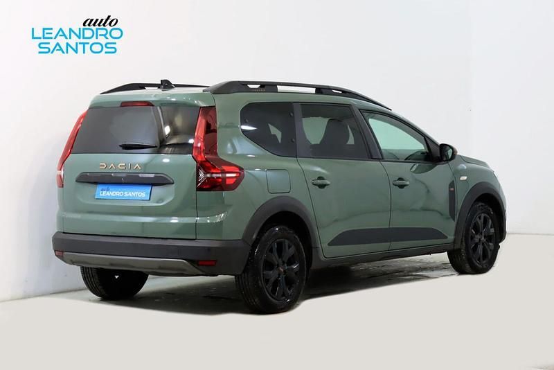 Usado Dacia Jogger 100 HP (73 kW) 2023 Verde Monovolume