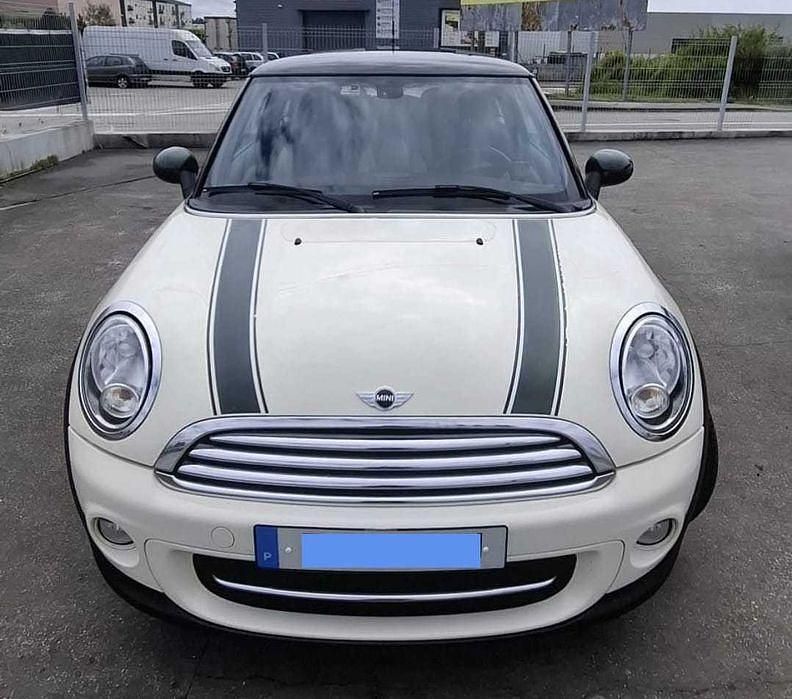 Usado Mini Cooper D Hatch 112 HP (82 kW) 2014 Citadino