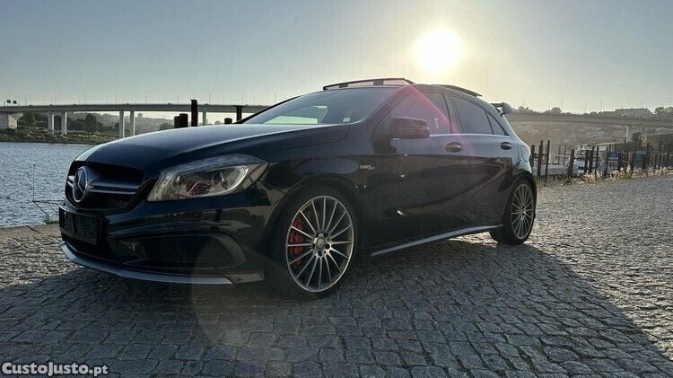 Usado Mercedes A45 AMG AMG 358 HP (263 kW) 2013 Preto