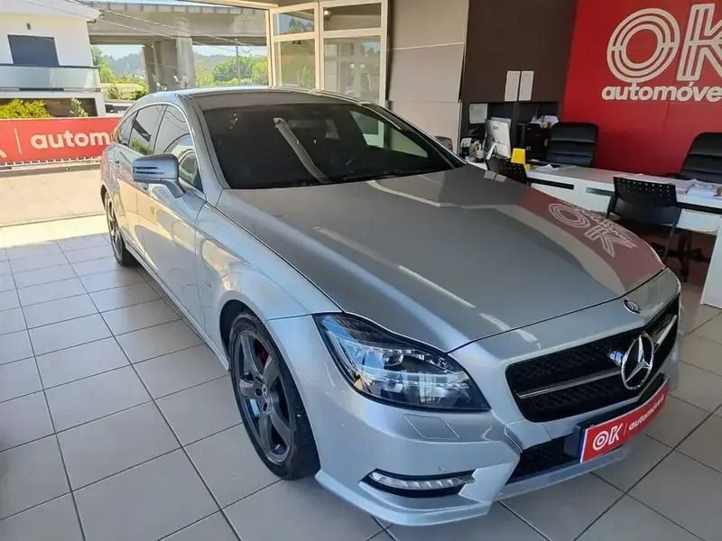 Usado Mercedes CLS250 Shooting Brake 204 HP (150 kW) 2012 Cinzento Carrinha