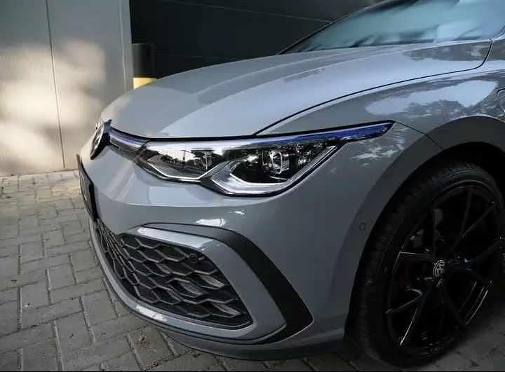 Usado VW e-Golf GTE 180 kW (245 HP) 2021 Cinzento Citadino