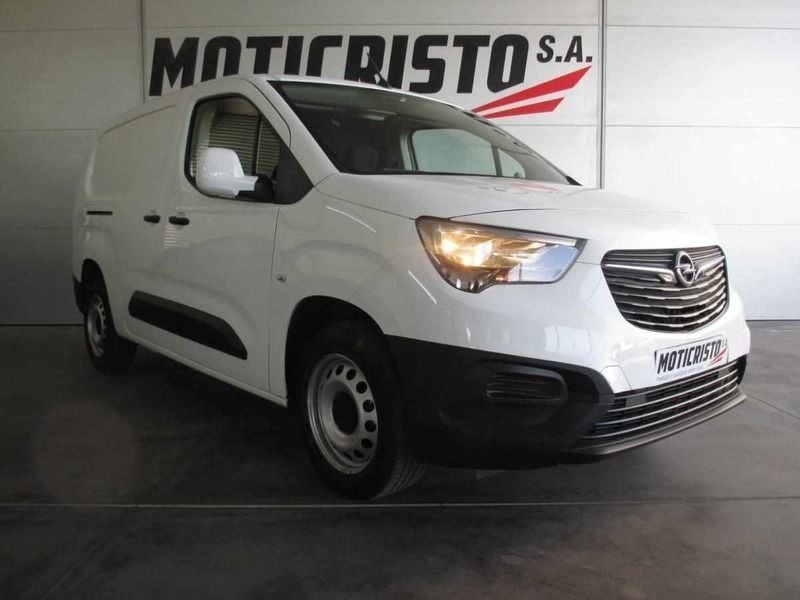 Branco Usado 2020 Opel Combo Monovolume | € 14.300 (Preço justo) - Imagem 1/4