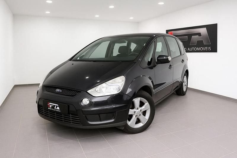 Preto Usado 2010 Ford S-MAX Titanium Monovolume | € 5.900 (Bom preço) - Imagem 1/4
