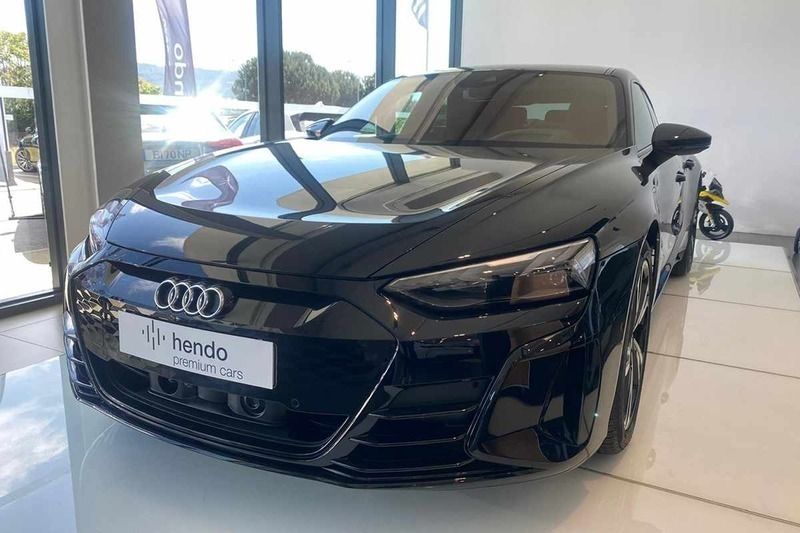 Preto Novo 2024 Audi e-tron GT quattro Sedan | € 99.000 - Imagem 1/4
