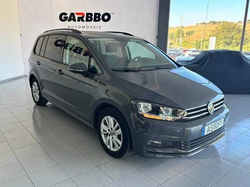 Usado VW Touran 122 HP (89 kW) 2022 Cinza Monovolume